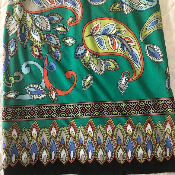 🌈 The Dress with Retro Vibes, Everyday Comfort! 🌈 - Picture 2 of 6